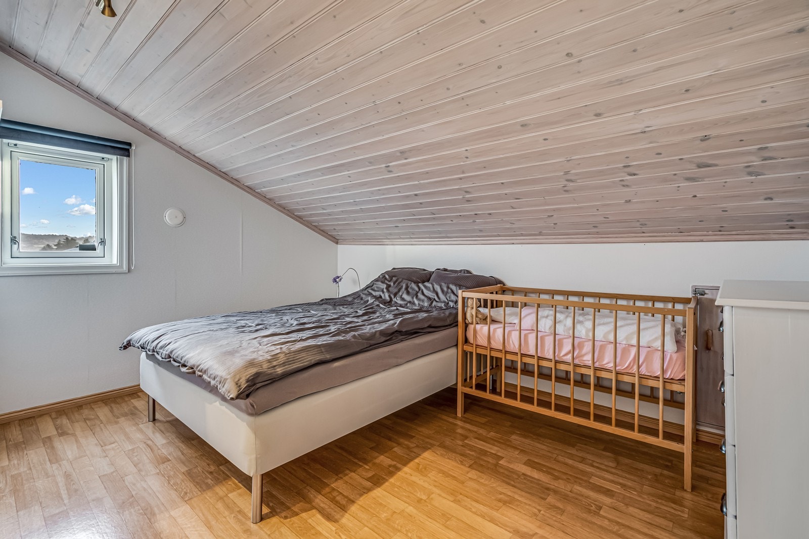Soverom loft Galleribilde