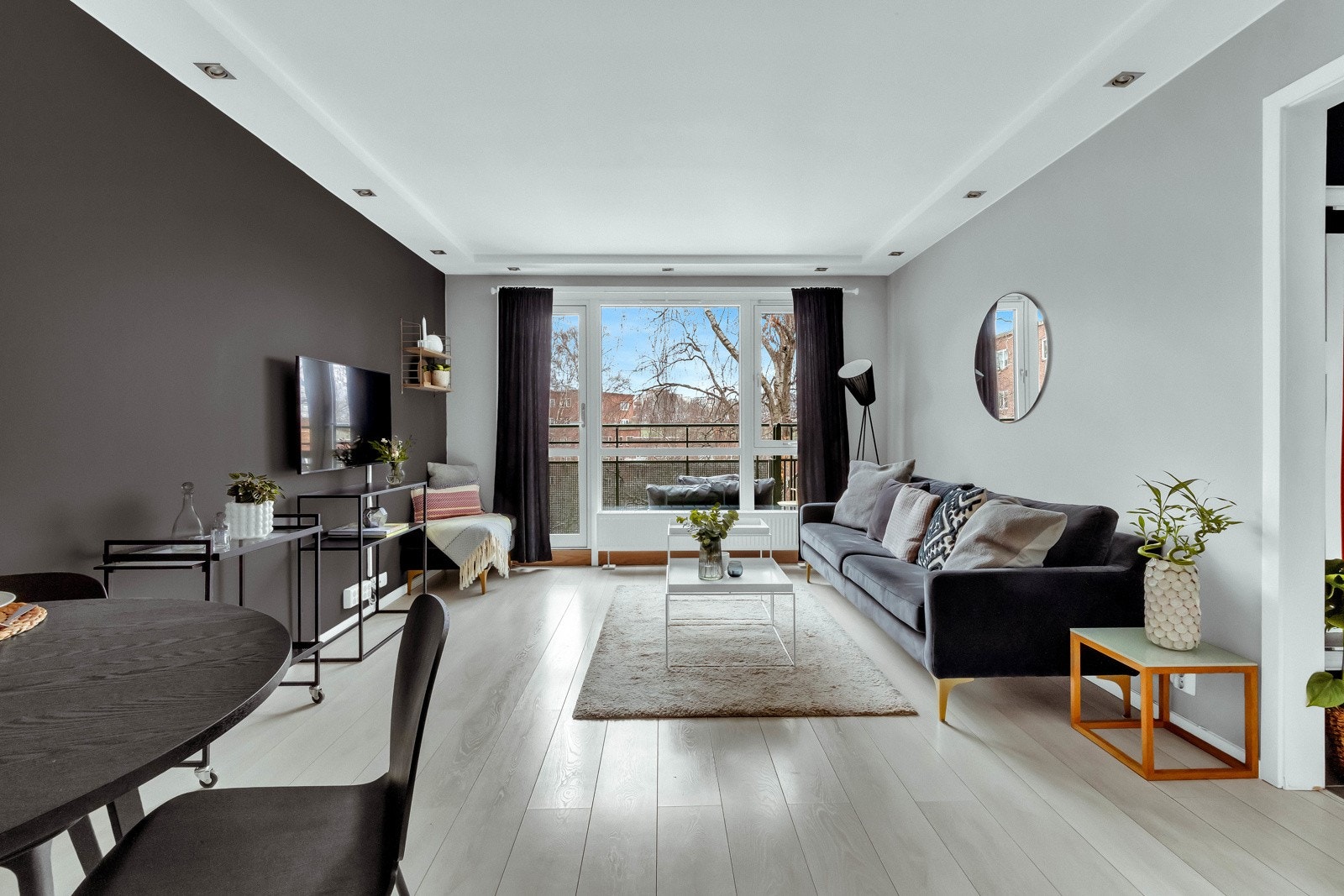 Velkommen til Casparis gate 9 - Presentert av Elise Riise Johnsen v/Eie Bærum Galleribilde