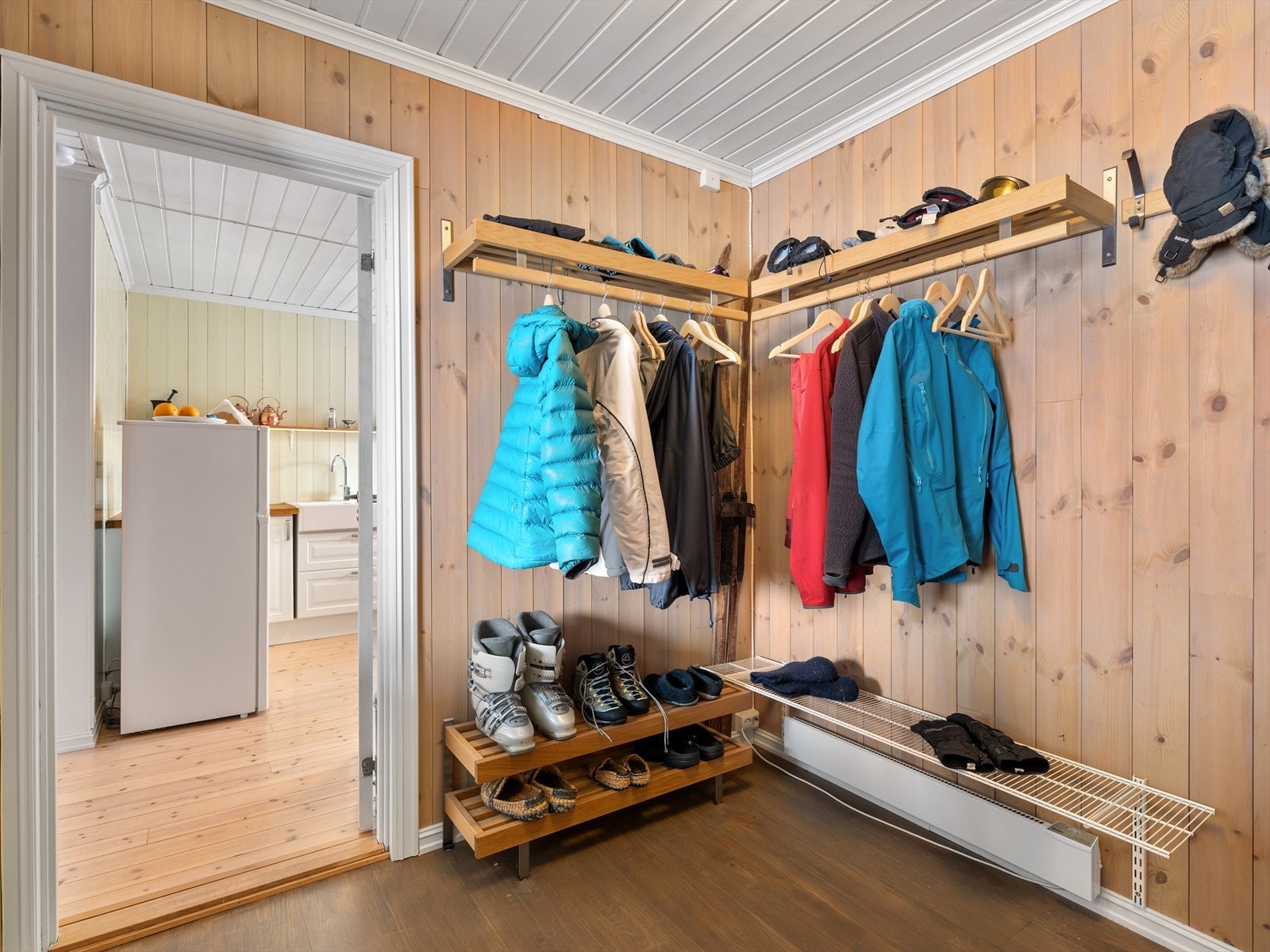 Romslig entré/gang Galleribilde