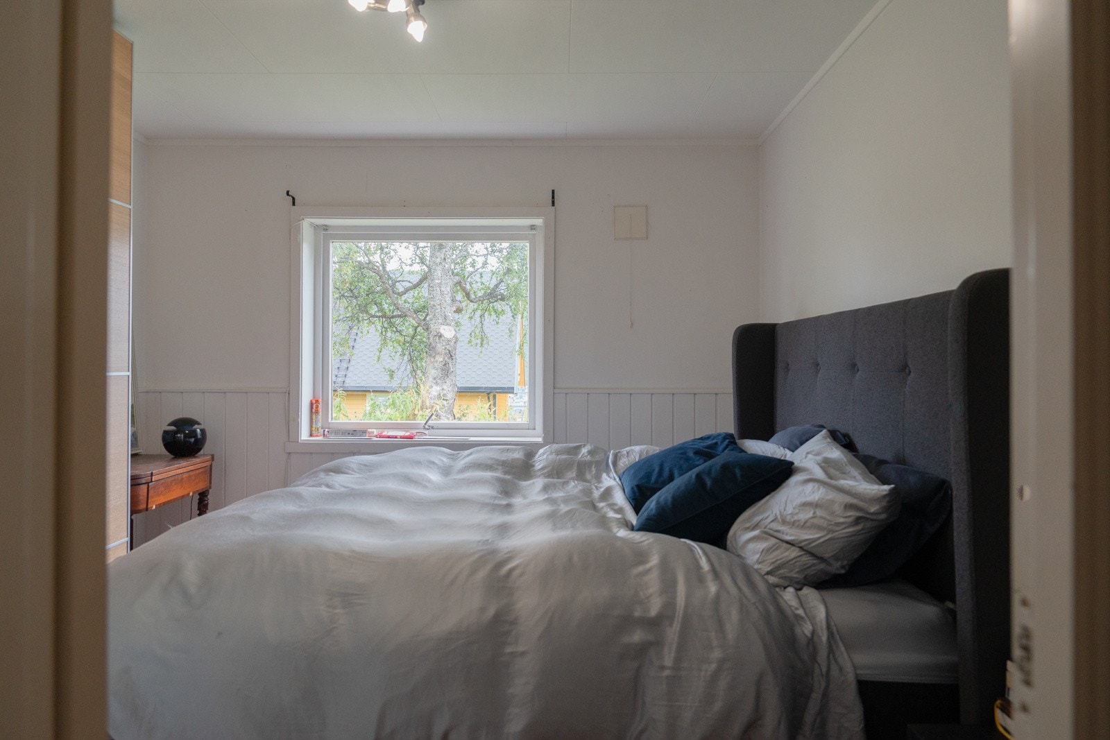 Samtlige soverom i utleiedelen er plassert i u. etasjen hvor det også er bad, bod og wc Galleribilde