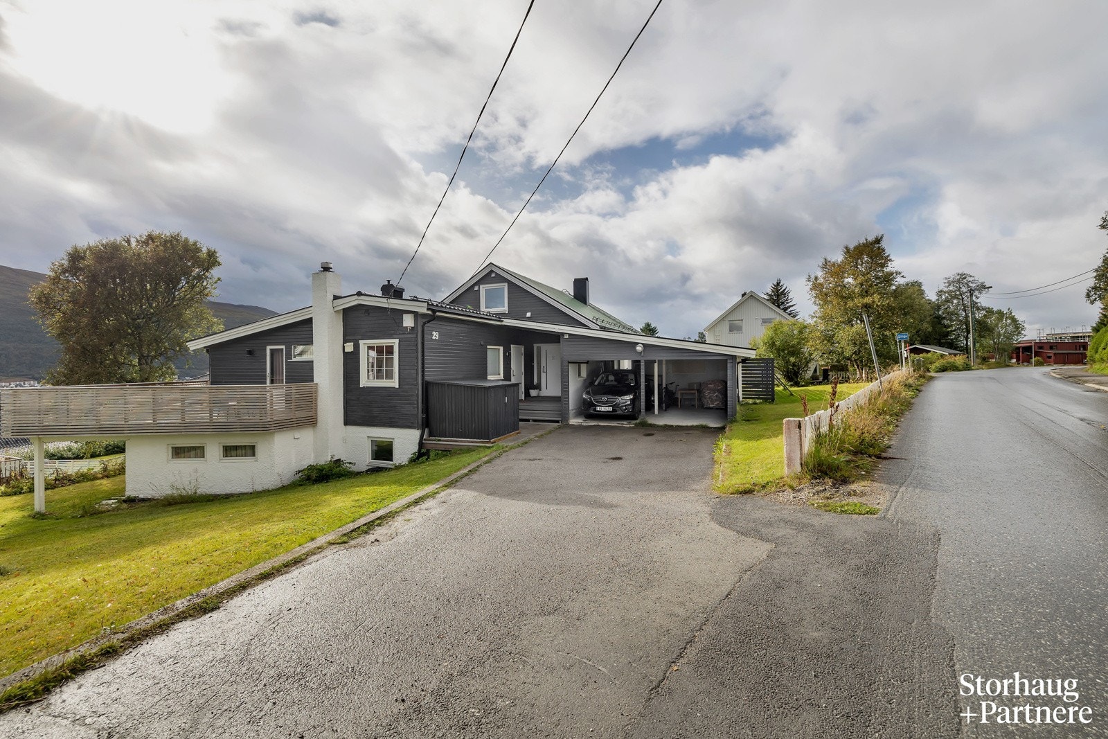 Utleiedelen er mot nord og er godt skjermet fra hoveddelen Galleribilde