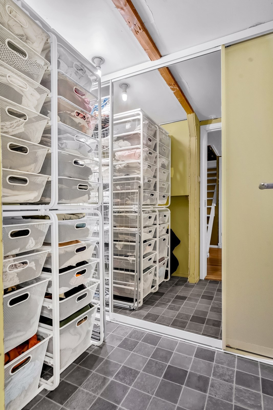 Omkledningsrom målt til ca 5 m2 Galleribilde