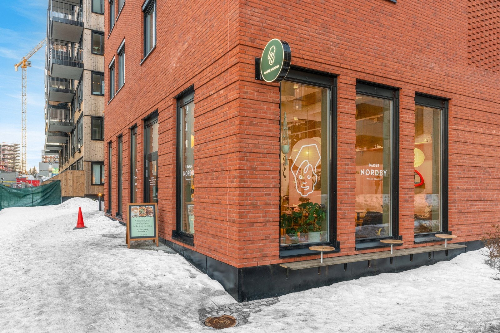 Hyggelig nabocafé finner man rett utenfor døren Galleribilde