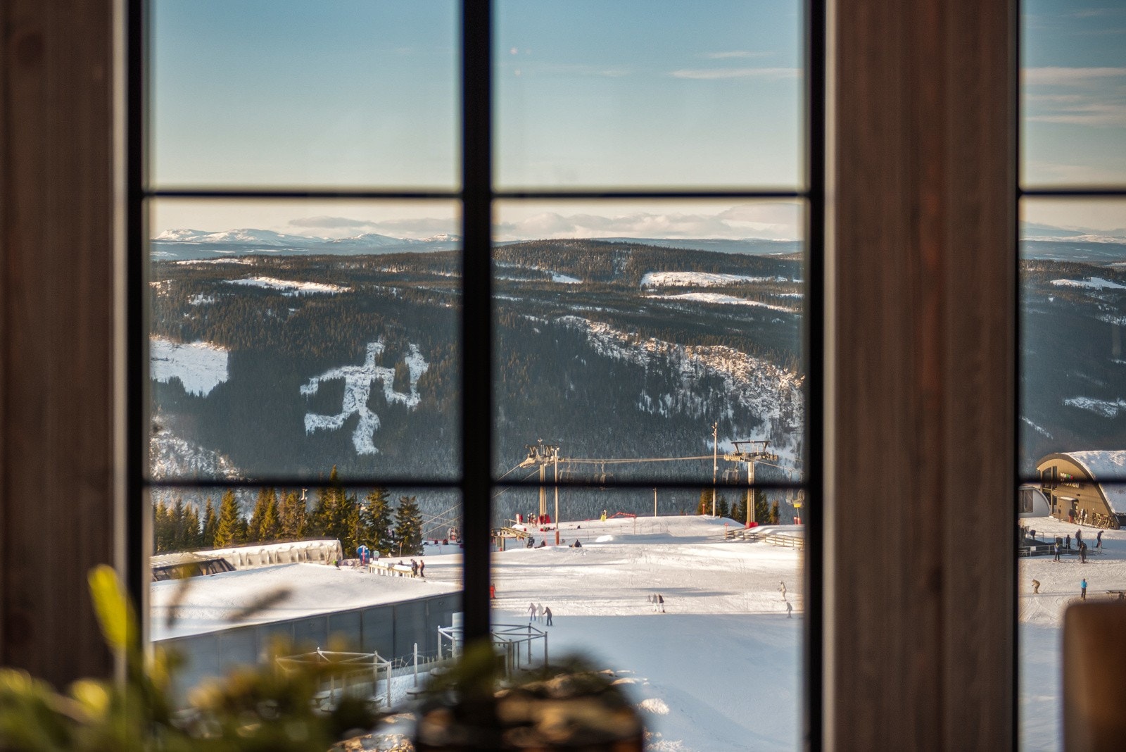Hyttas beliggenhet gir panorama utsikt! Galleribilde