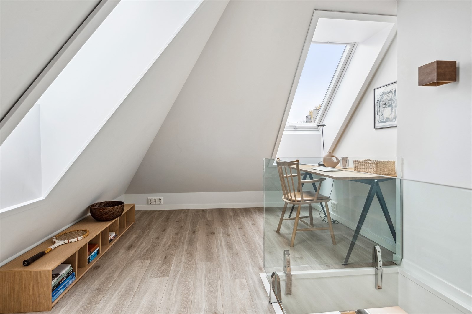 I 2013-2014 ble leiligheten ombygget og totalrenovert, i tillegg til at loftet ble innredet. Galleribilde