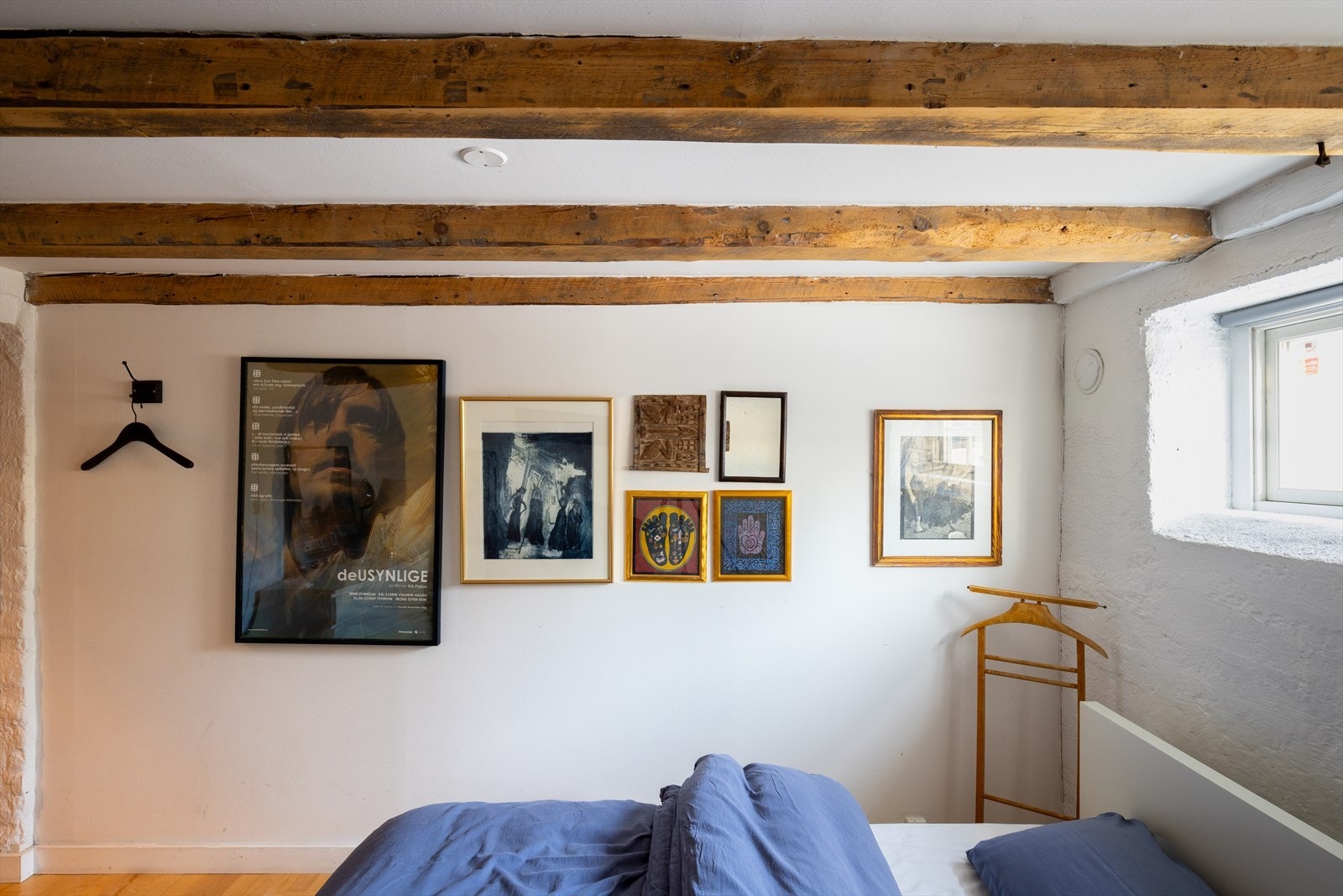 Legg merke til de flotte takbjelkene. Galleribilde