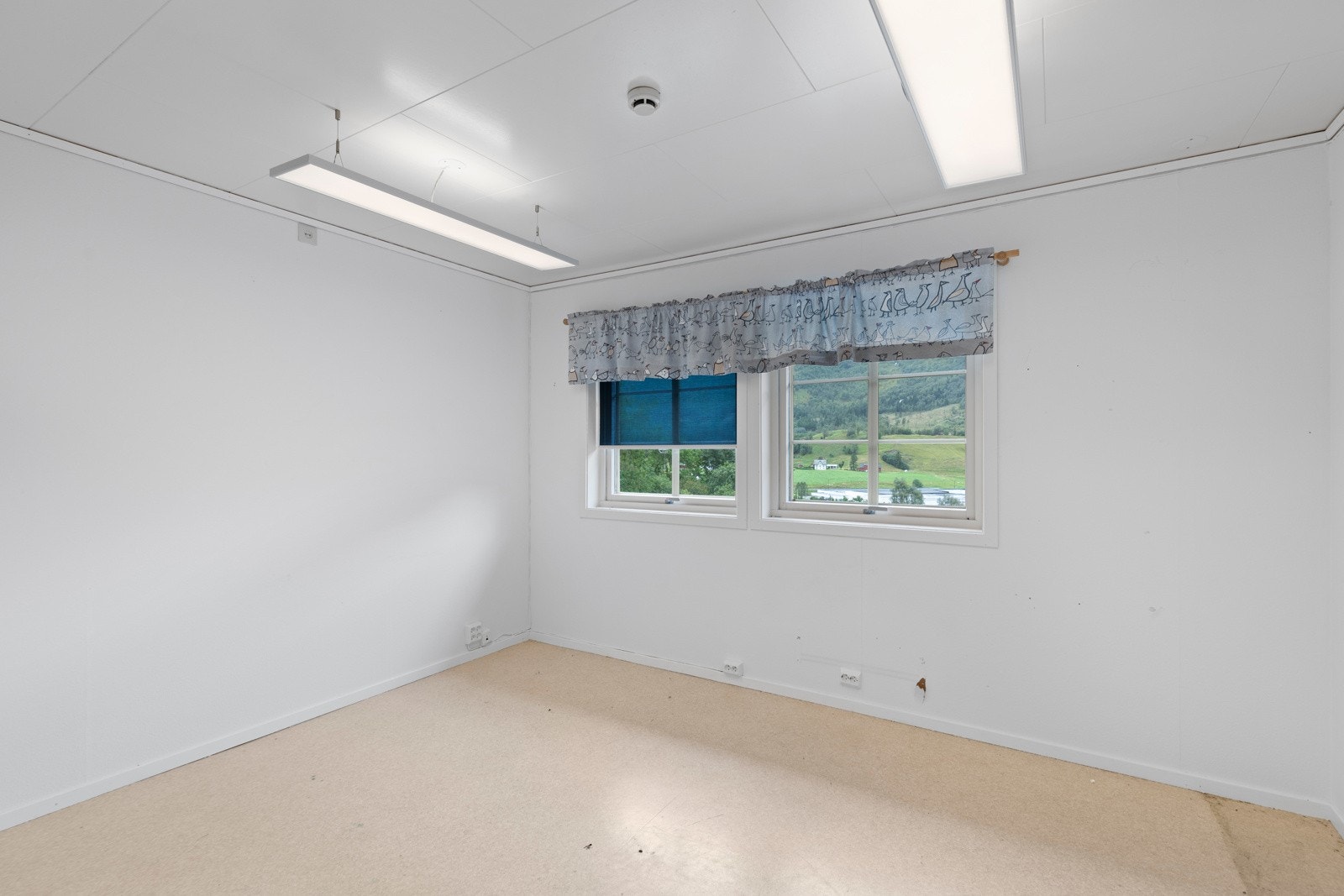 Kontor/soverom. Galleribilde