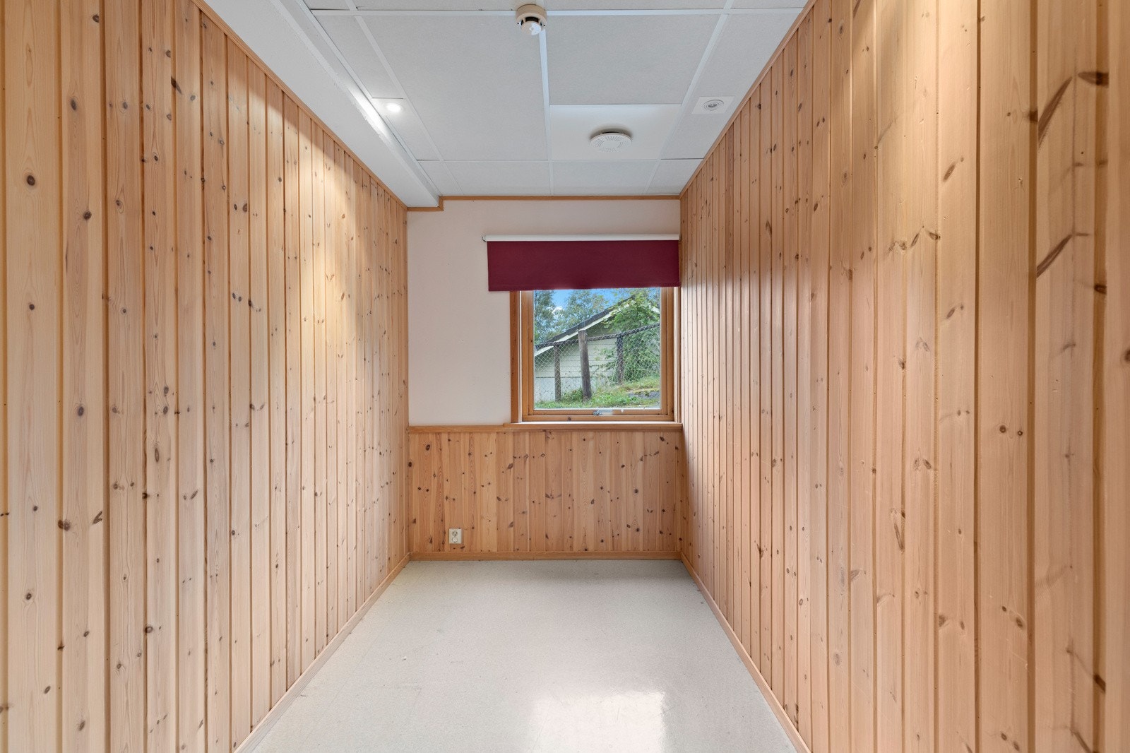 Kontor/soverom. Galleribilde