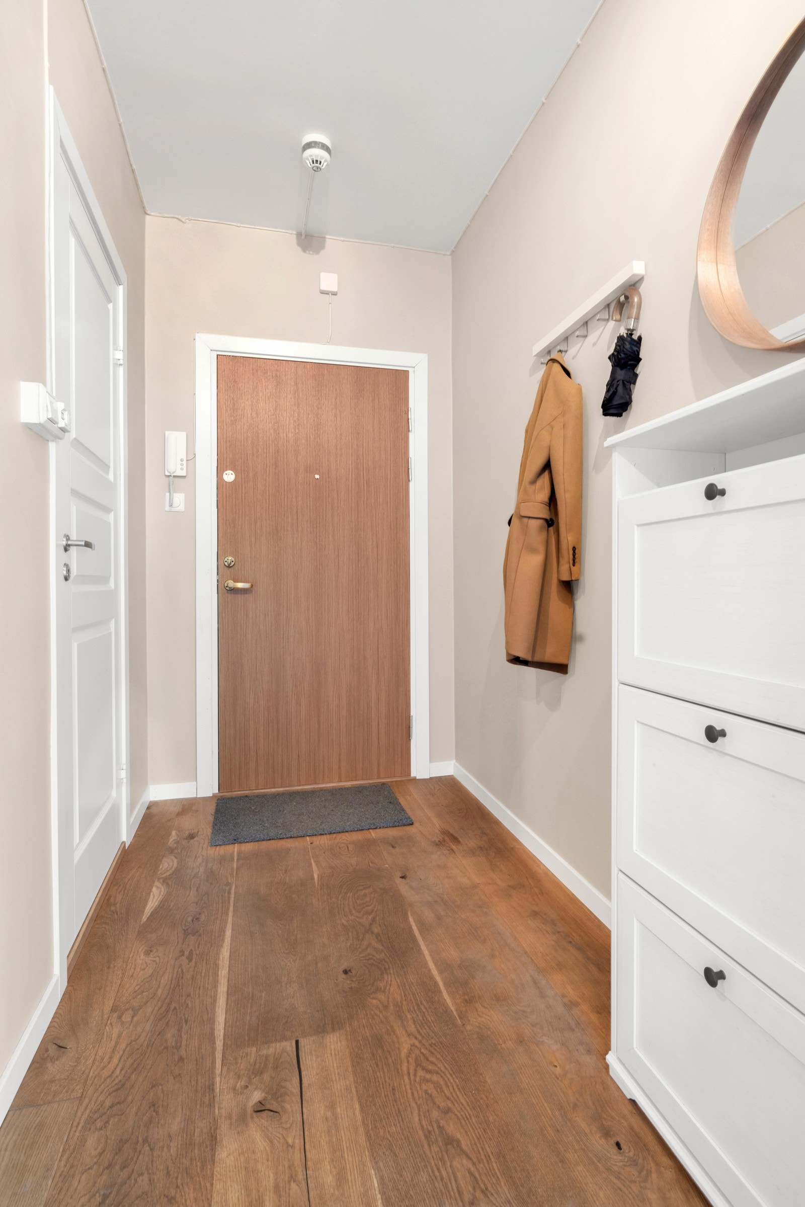 Entré. Galleribilde