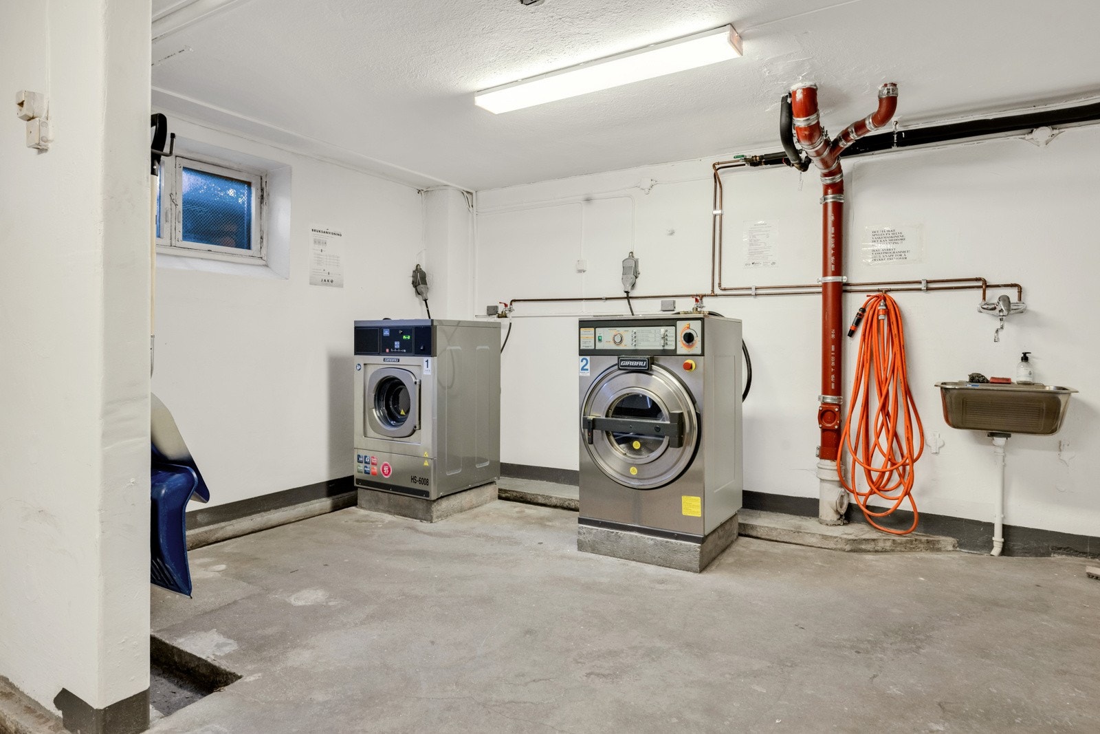 Fellesvaskeri. Galleribilde