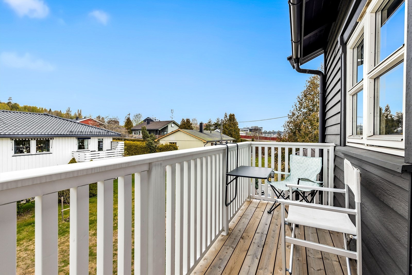 Leilighet 2: Balkongen vender mot vest Galleribilde