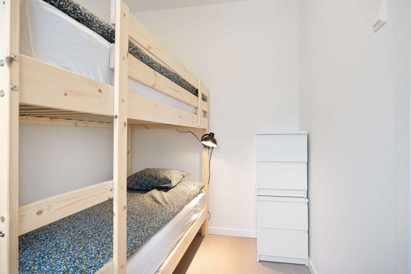 Rommet fungerer utmerket som f. eks. barnerom, gjesterom eller kontor. Galleribilde