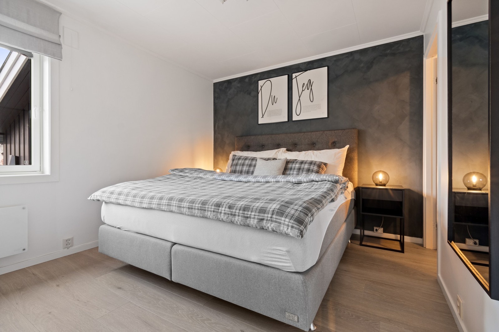 Soverom 1 med walk inn closet Galleribilde