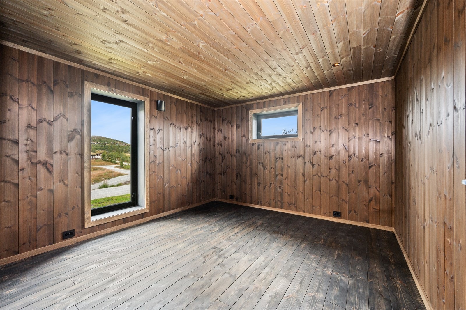 Soverom 1. etasje.
Alle rom har god ventilasjon. Galleribilde