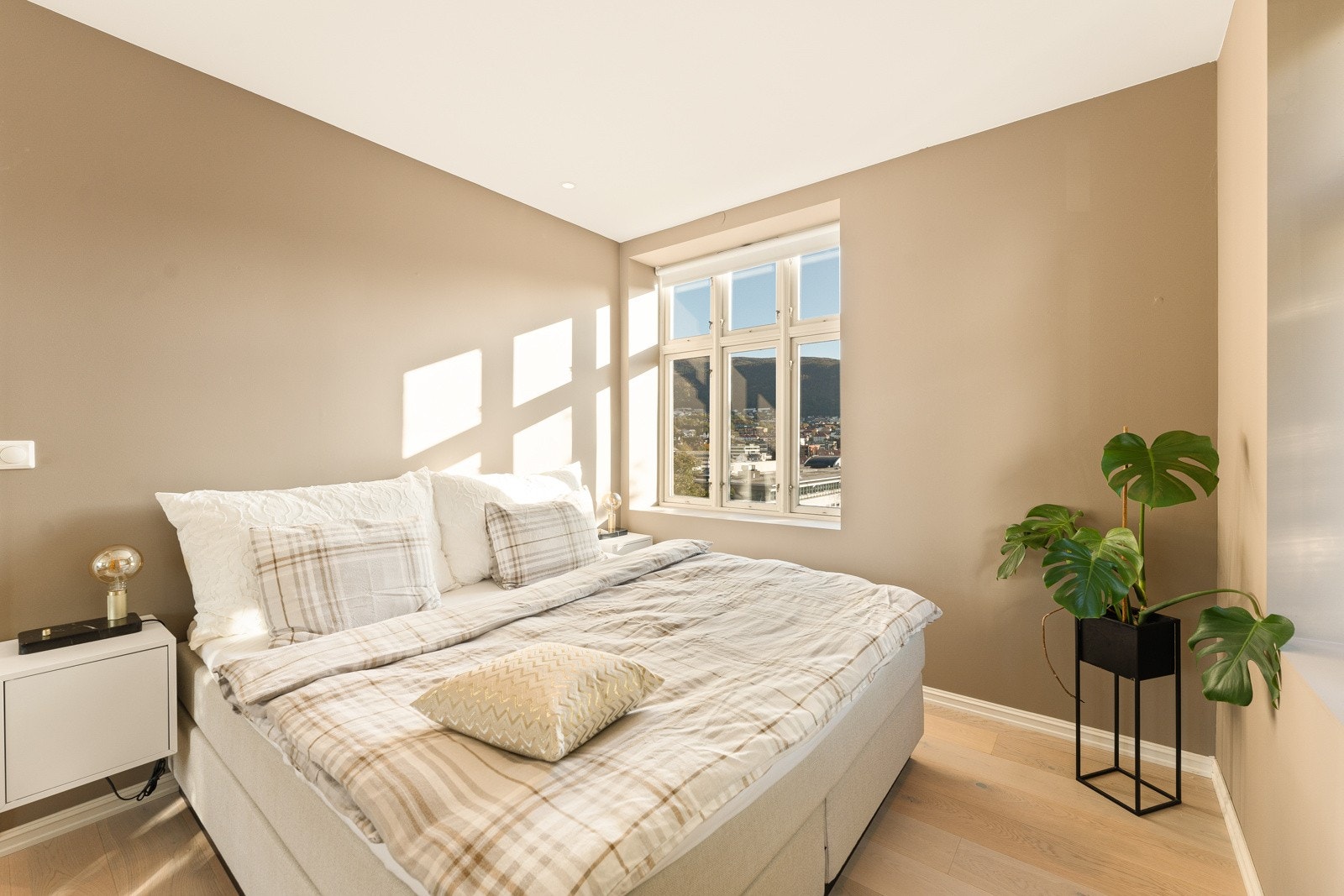 Hovedsoverommet er på ca. 12 kvm. Galleribilde