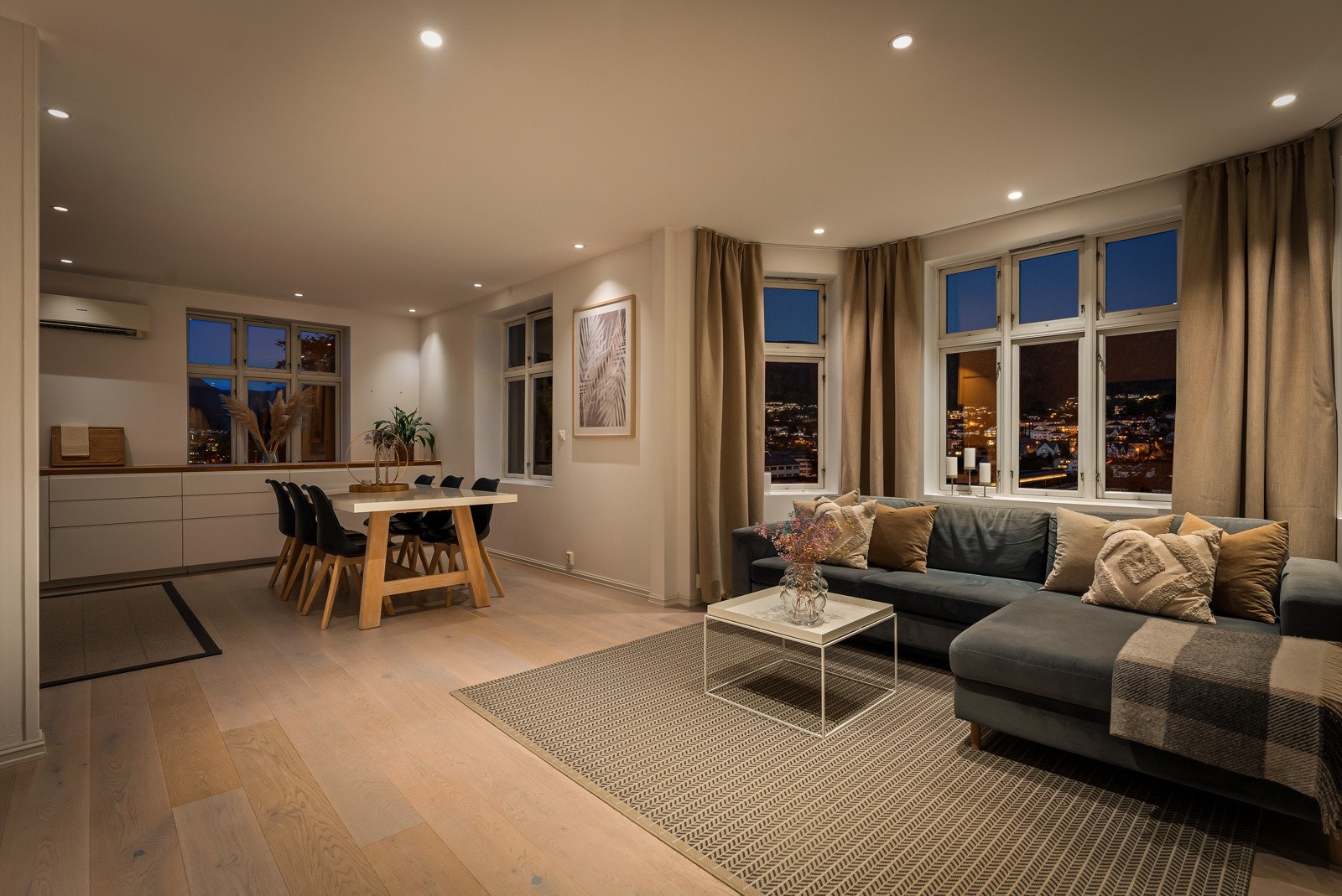 Boligen ble pusset opp i 2015 og holder en god standard. Galleribilde