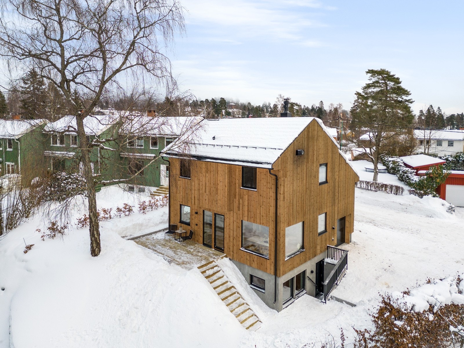 Velkommen til Bjørnerabben 27B, presentert av Vegar Giæver v/ EIE eiendomsmegling Røa, Skøyen & Ullern. Galleribilde