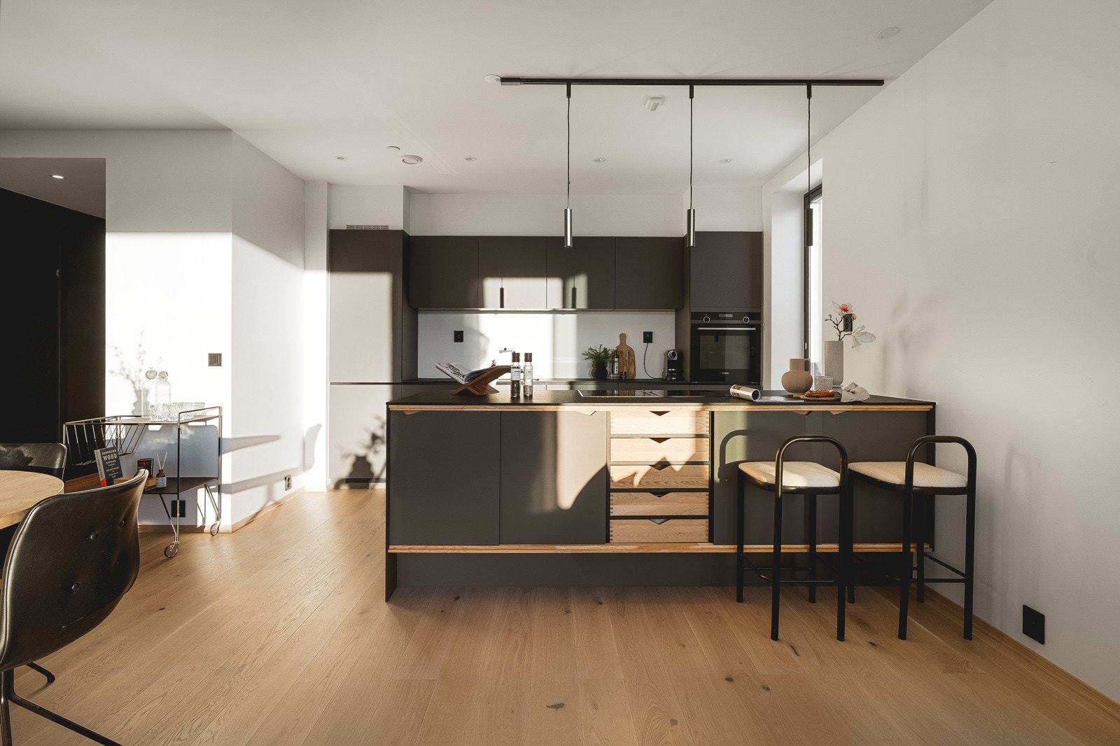 Svært lekkert kjøkken fra kvalitetsleverandøren Kvik. Galleribilde