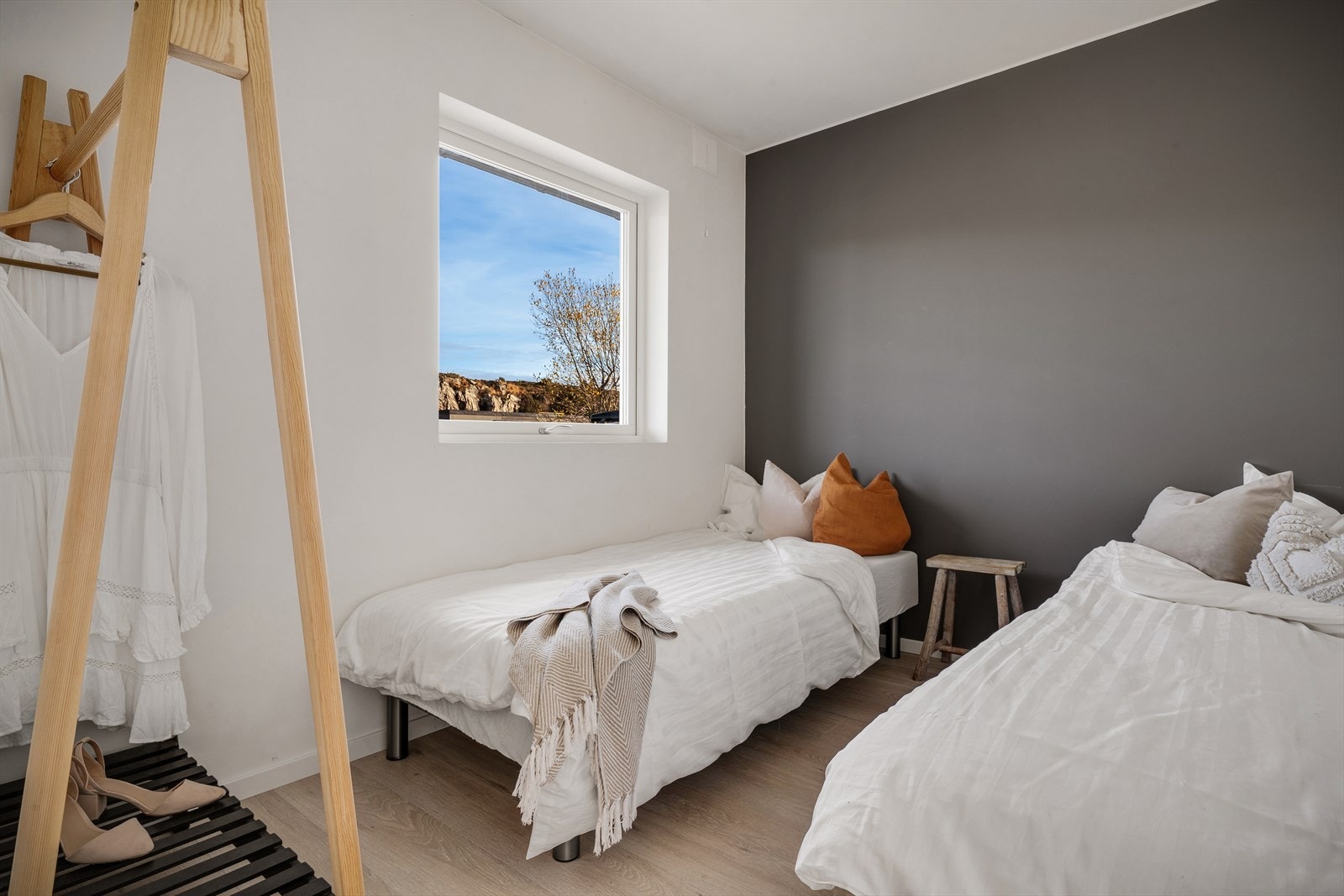 - Soverom 2 måler 6,8m² - Galleribilde