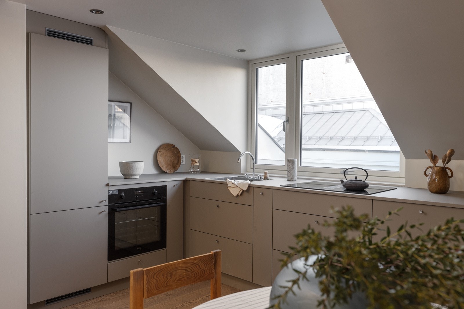 Fantastisk takoppløft som skaper et godt rom. Galleribilde