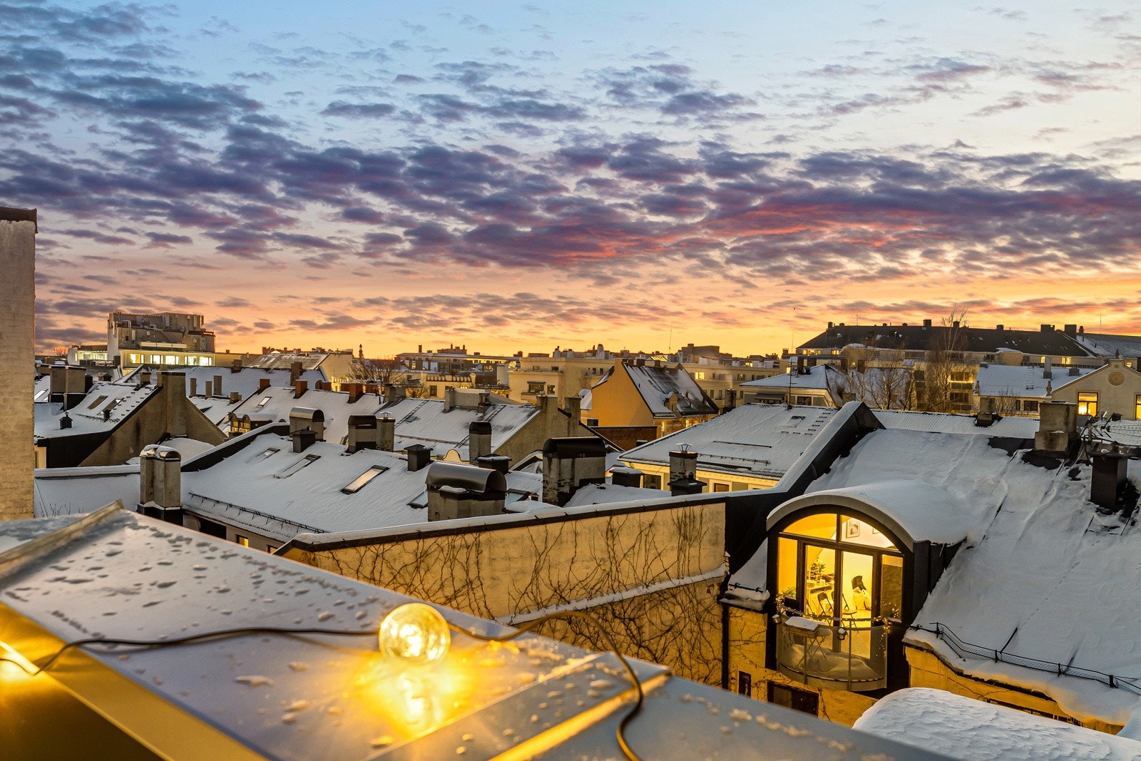 Nydelig utsiktsforhold inn mot indre gårdsrom og nærområdet. Galleribilde