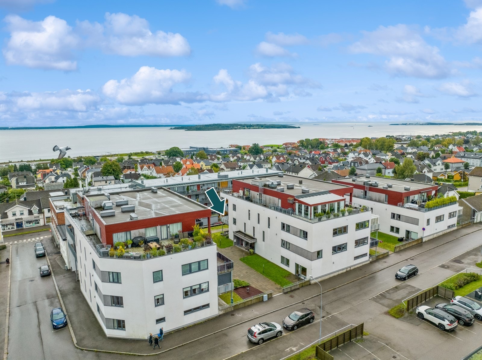 Leiligheten har en tilbaketrukket og sentral beliggenhet. Galleribilde