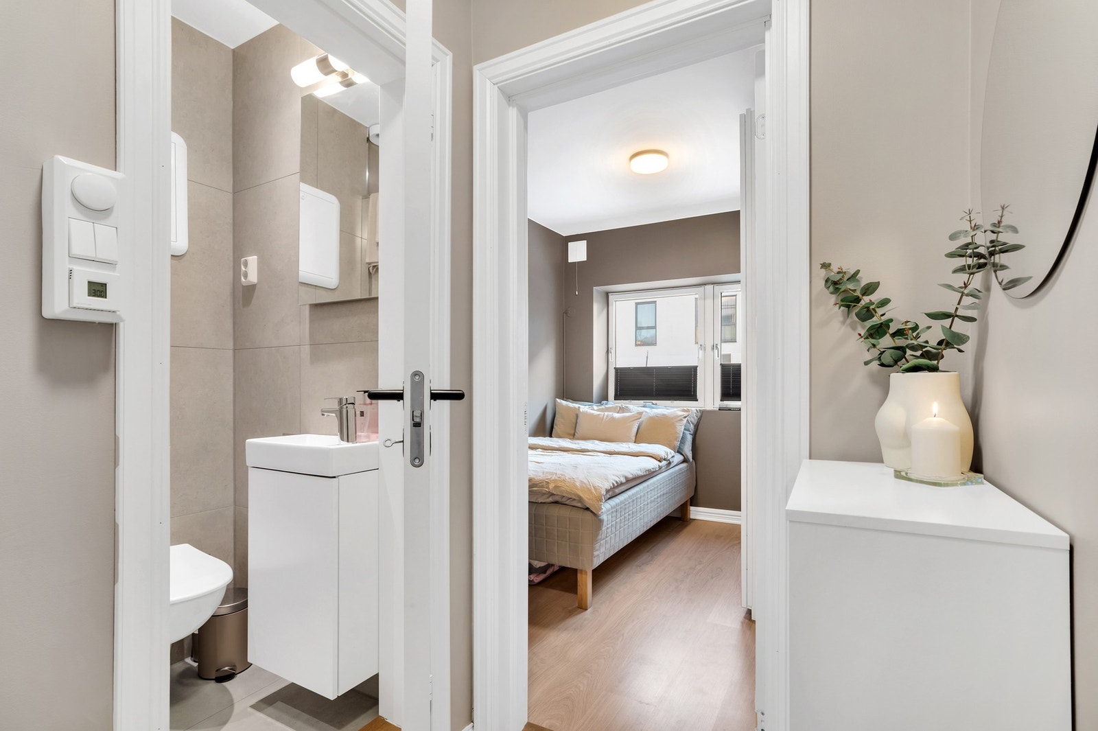 Leiligheten har også to egne boder, samt felles vaskerom. Galleribilde