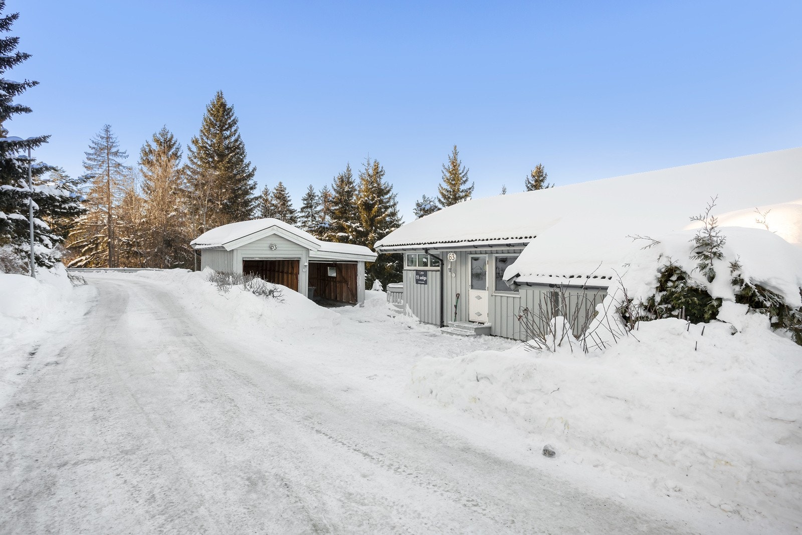 Boligen ligger i et rolig strøk i Åsen Mjøndalen. Galleribilde