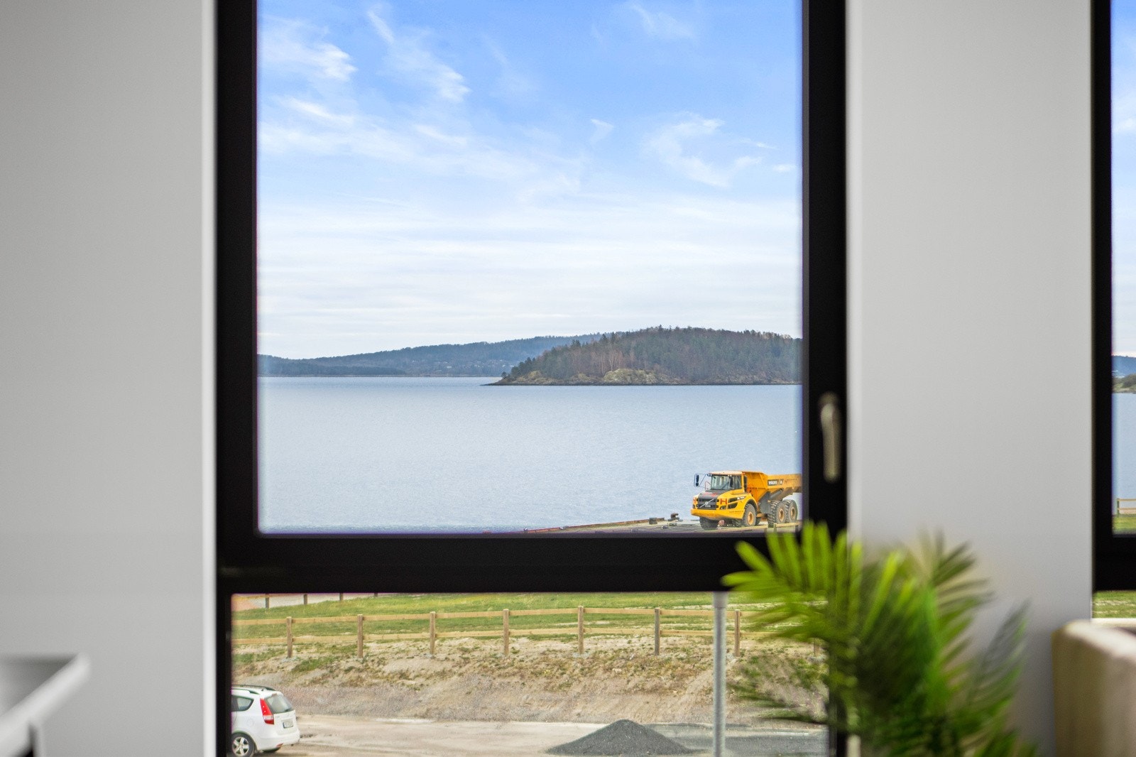 Flott fjordutsikt fra stuen Galleribilde