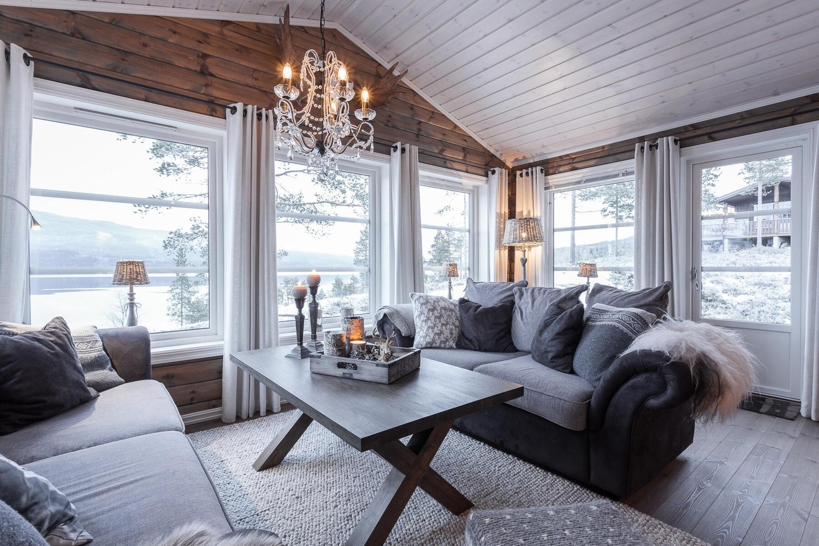 Foto fra stue i en Rondablikk 100, tilsvarende planløsning som Rondablikk 85 men noe større areal Galleribilde