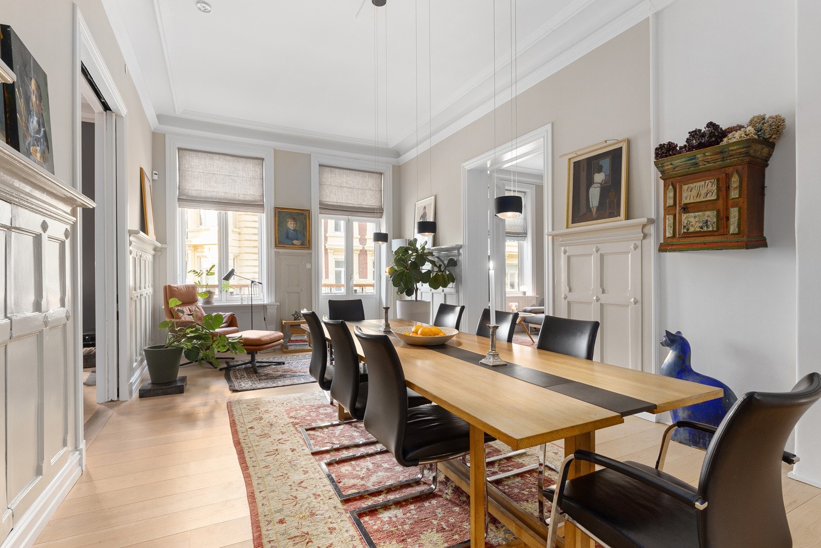 Store vindusflater Galleribilde