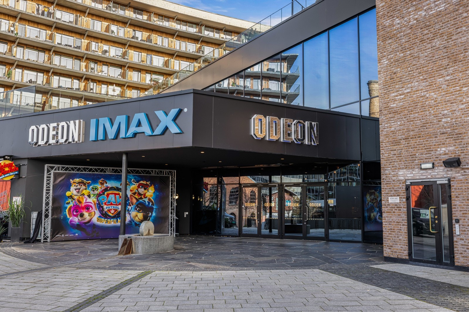 Populære Odeon kino ligger rett i nærheten av boligen Galleribilde