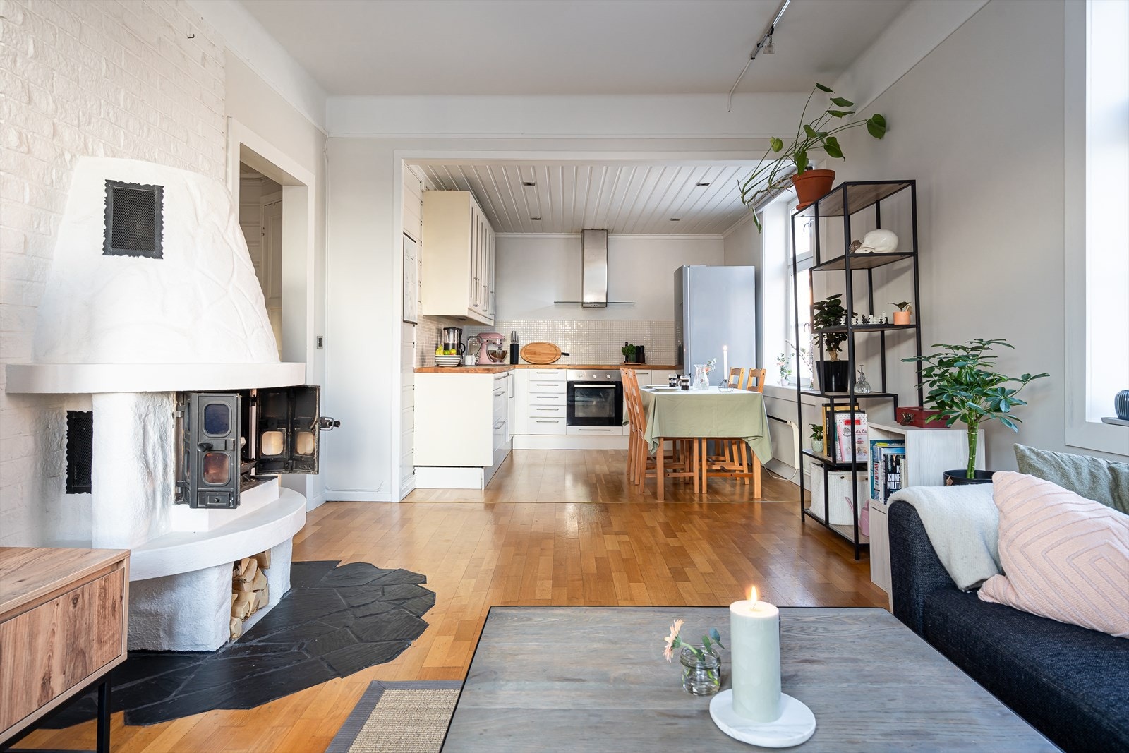 Sjarmerende 2-roms leilighet i klassisk gård midt på Sagene! Galleribilde