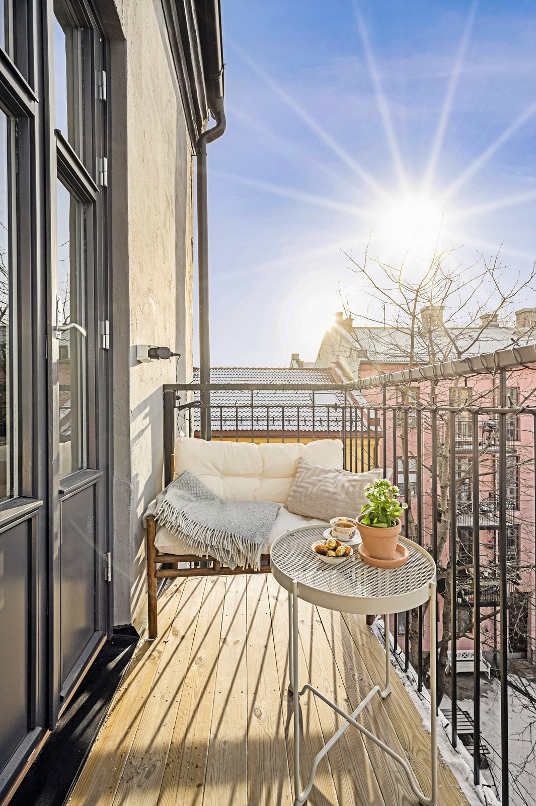 Balkongen oppleves rolig og usjenert. Galleribilde