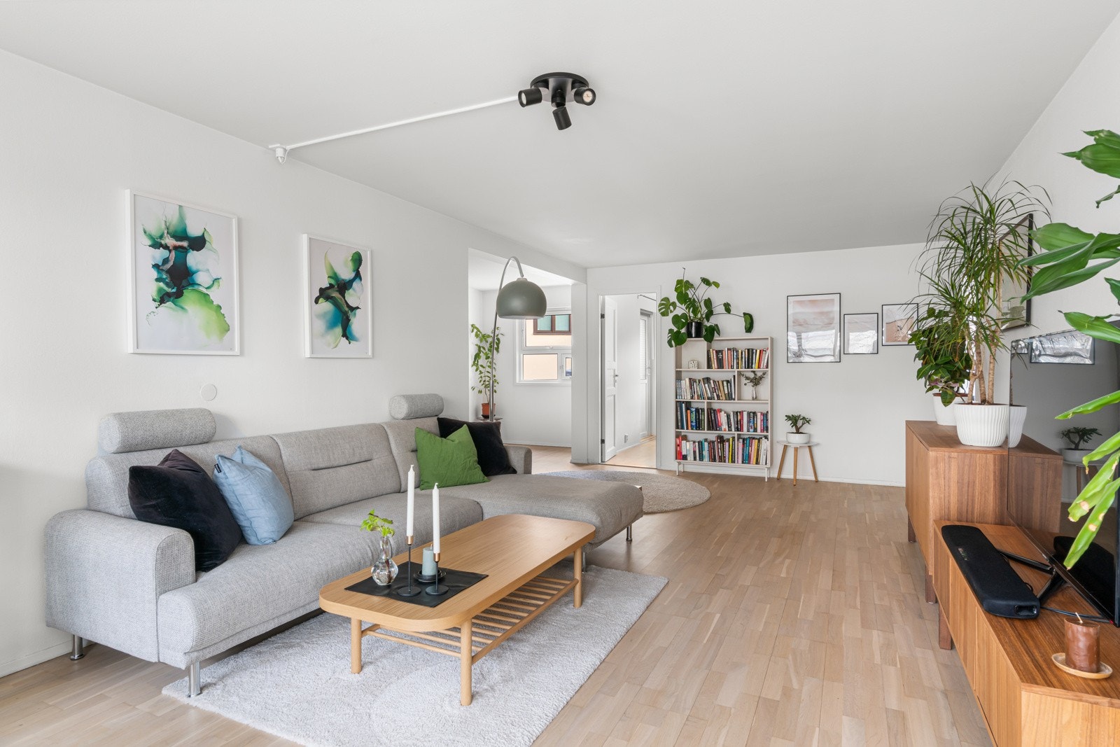 Her vil du trives! Galleribilde