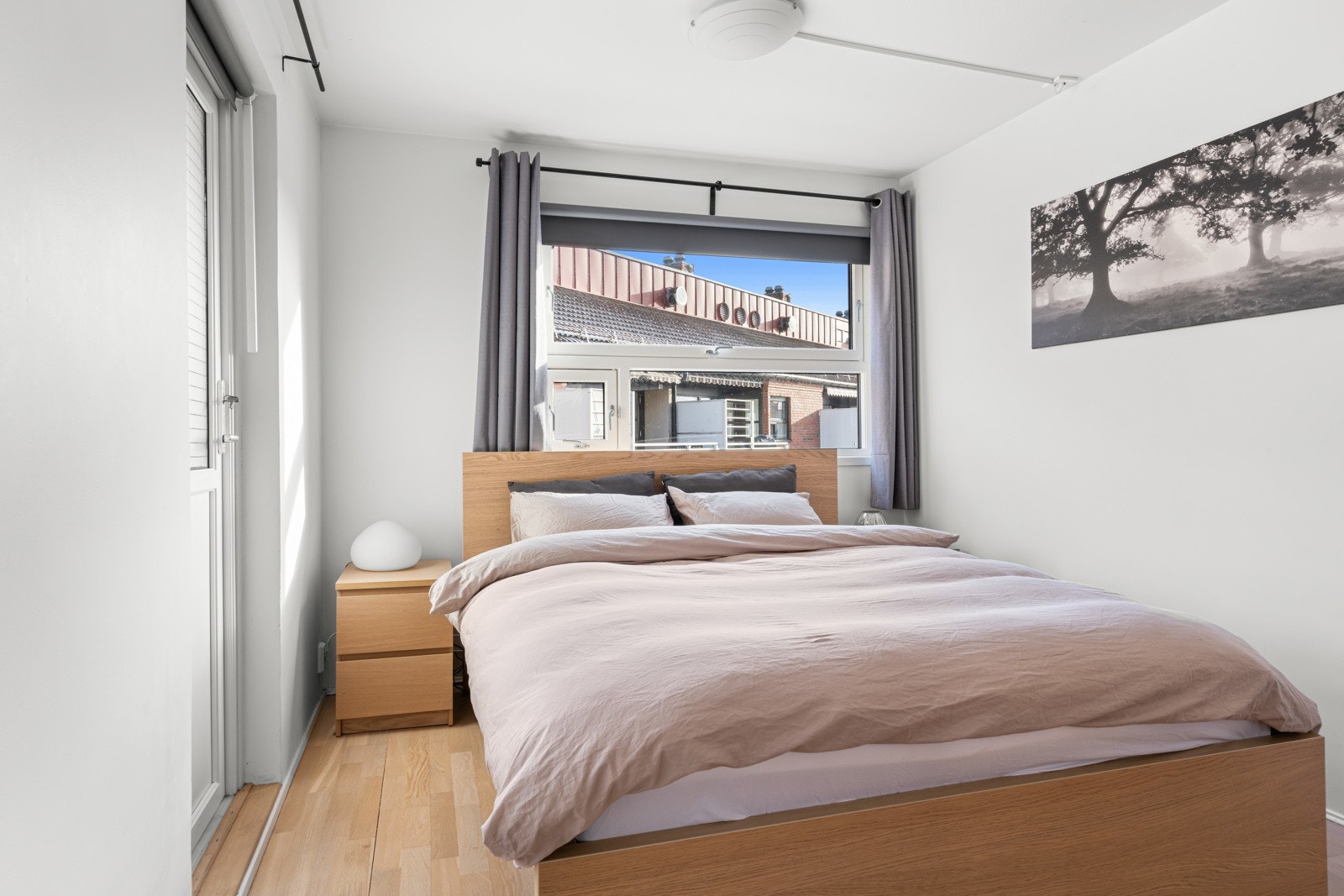 Leiligheten består av totalt 3 soverom med dagens løsning. Galleribilde