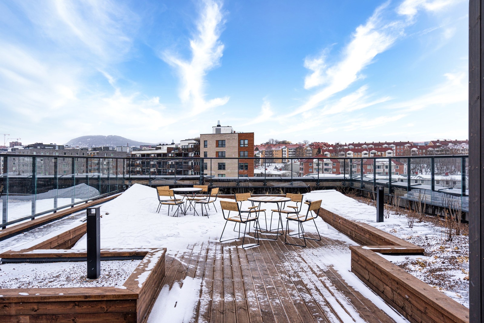 Prosjektet vil ha 3 romslige og flotte takterrasser for beboerne. Galleribilde