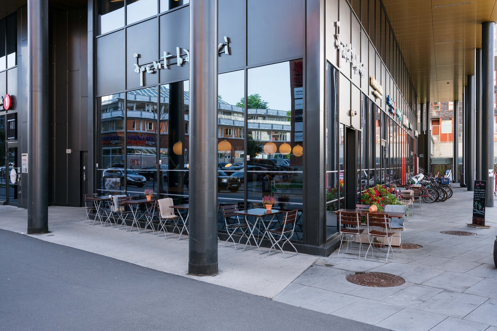 Nabolaget | Åpent bakeri på Ensjø Torg. Galleribilde