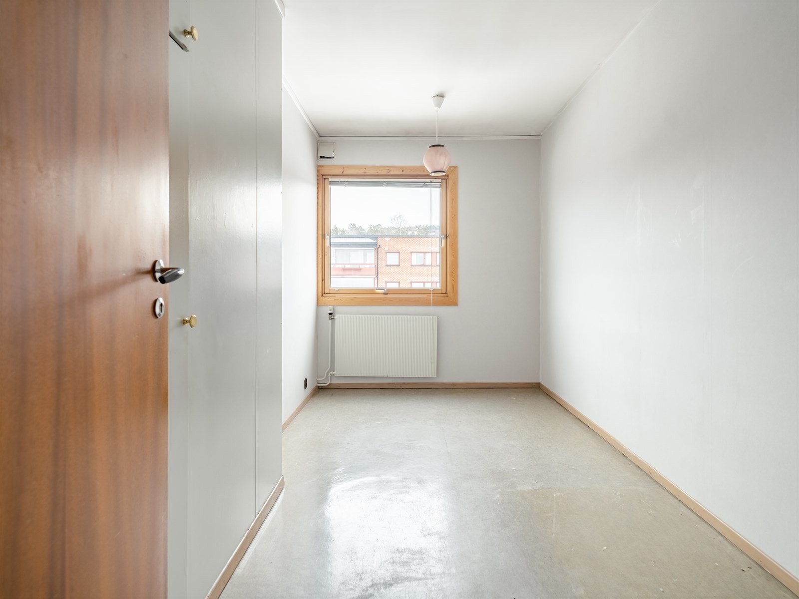 Her ser du soverom nr 3, som også ligger vendt mot bakgård. Galleribilde