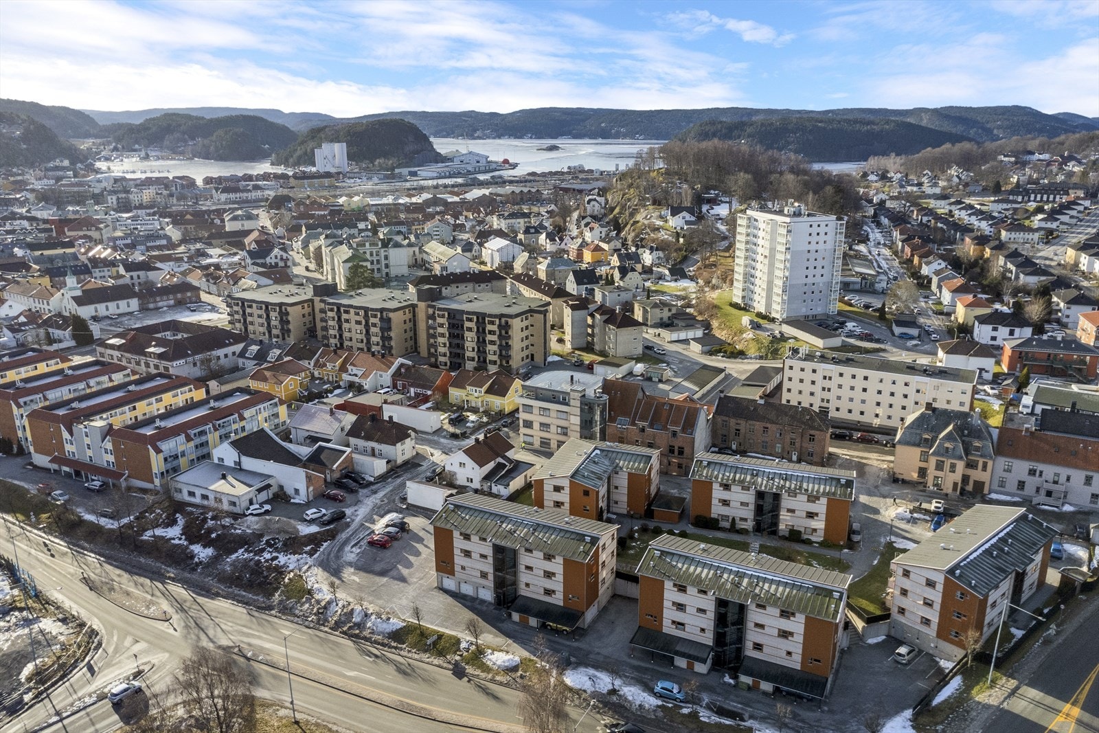 Borettslaget er tilknyttet Halden Boligbyggelag. Galleribilde