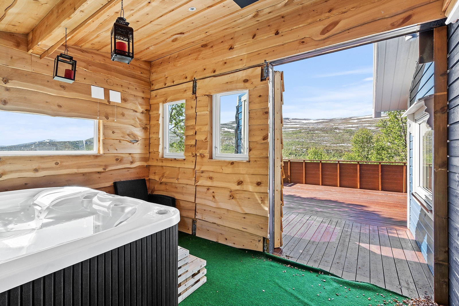 Boblebad i vinterhage Galleribilde