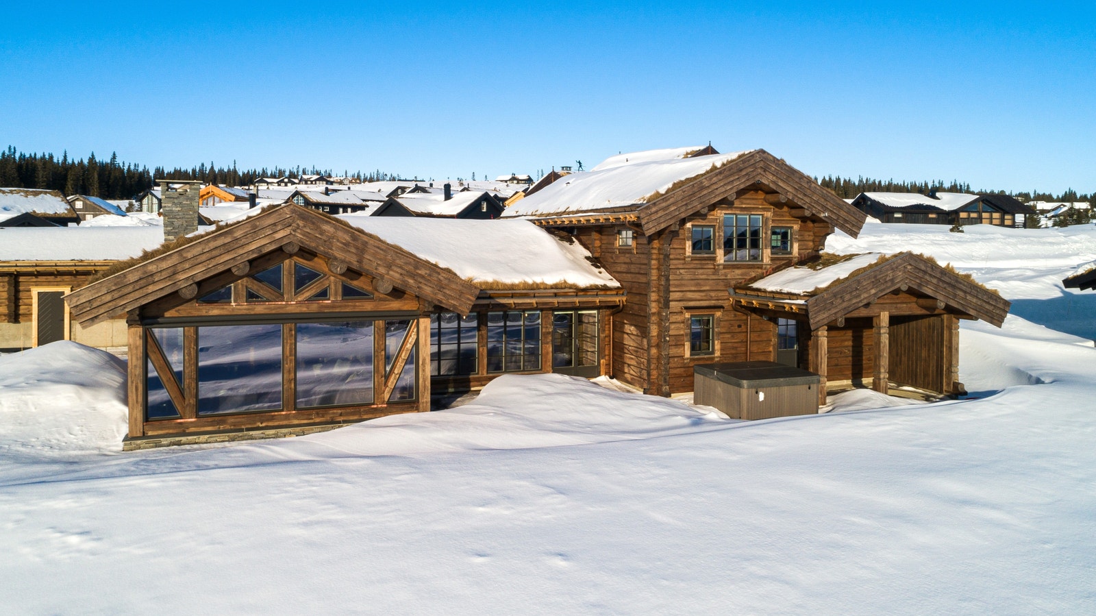 Østlafts modell Cortina. Galleribilde