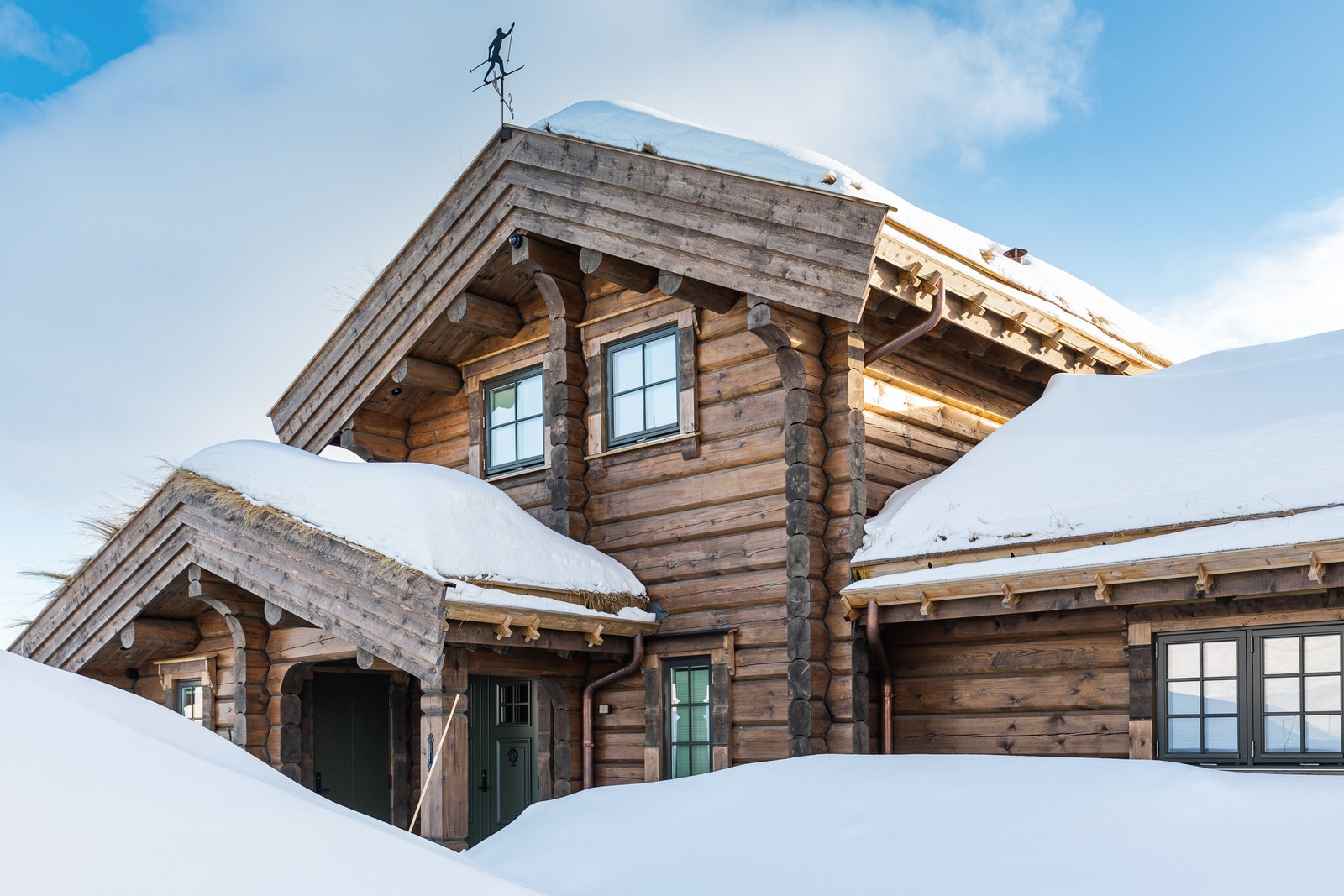 Østlaft's modell Cortina.
Hytta kan ha kundetilpassede løsninger som avviker fra standard leveranse. Galleribilde