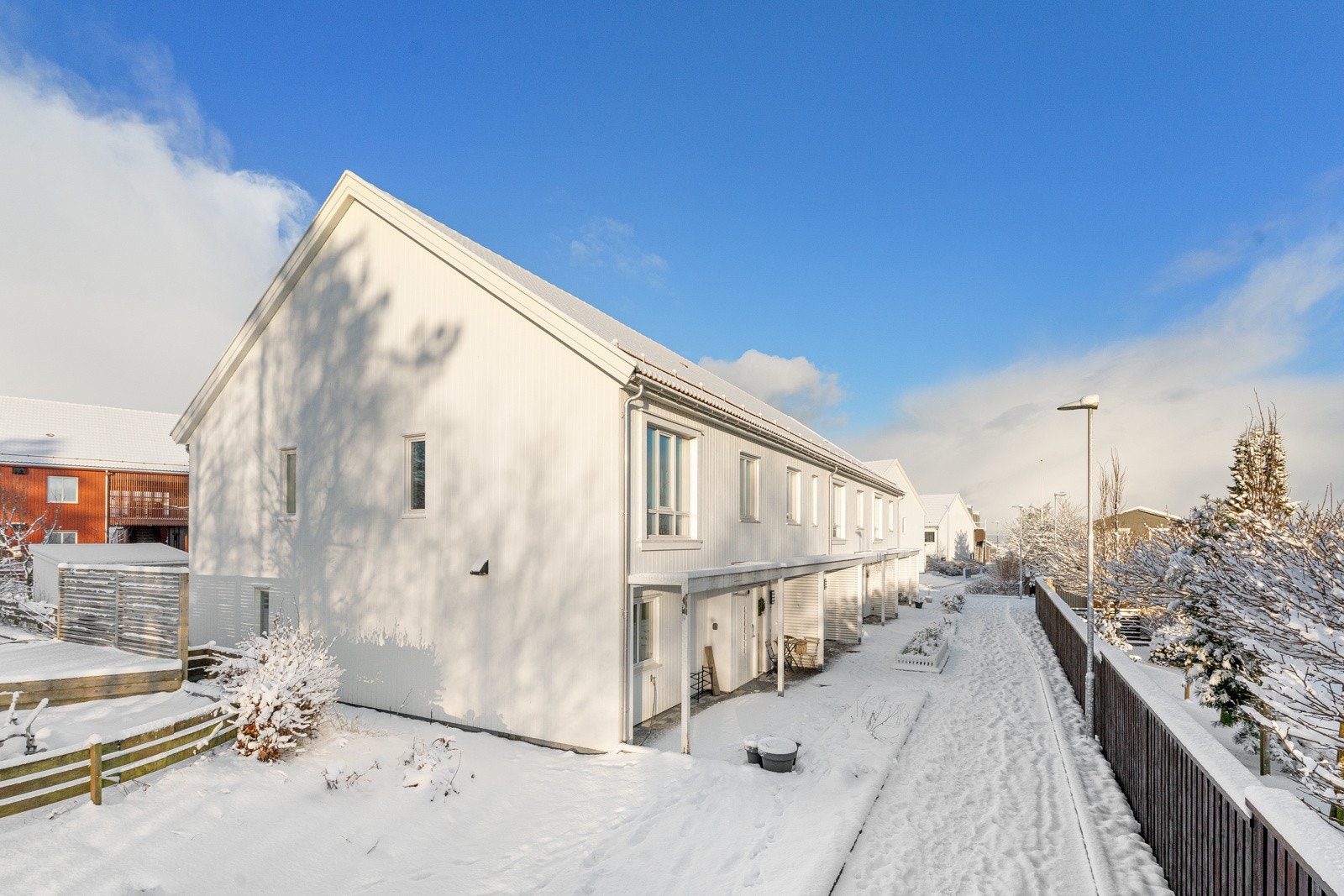 Dette er et meget sentralt sted å ha sin base i regionen! Galleribilde