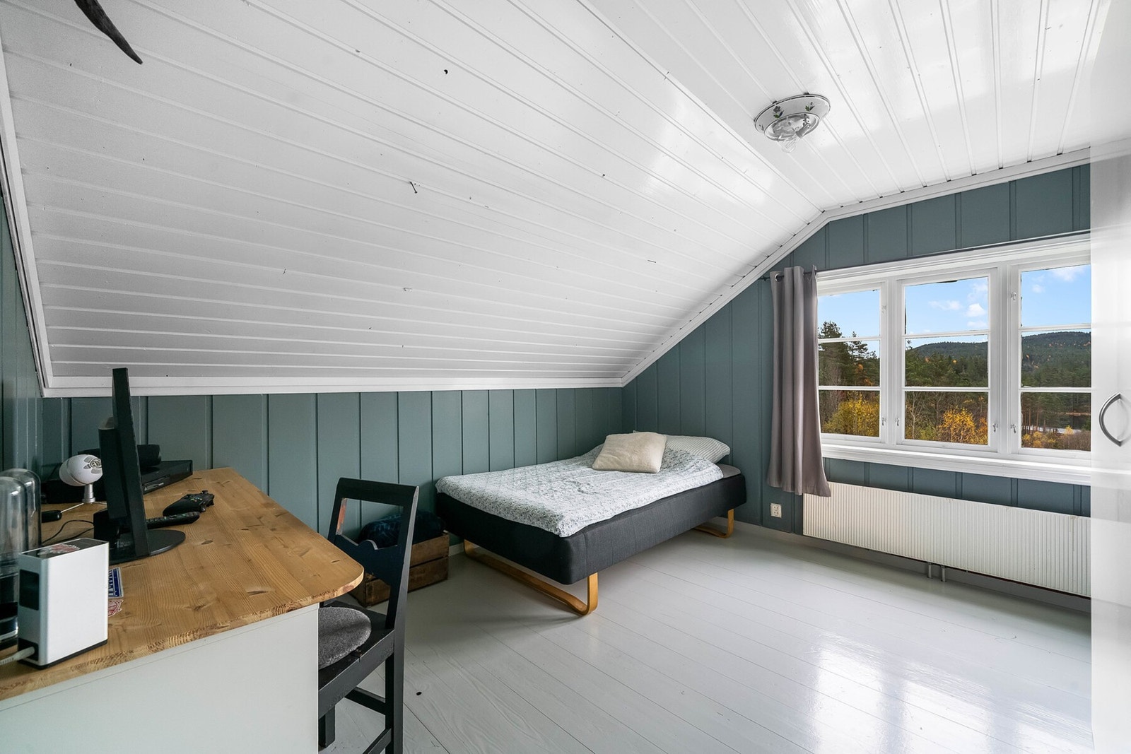 Soverom 2. etg. Galleribilde