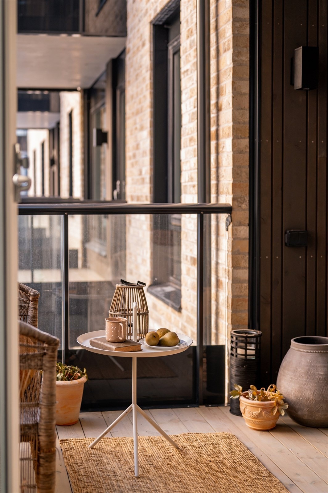 Et herlig uterom hvor en kan nyte fine dager vel som flotte kvelder Galleribilde