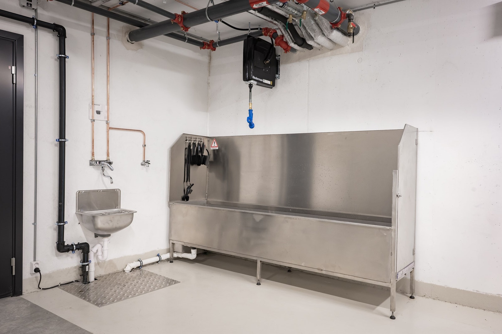 I kjelleren finnes også sykkelverksted med vask Galleribilde