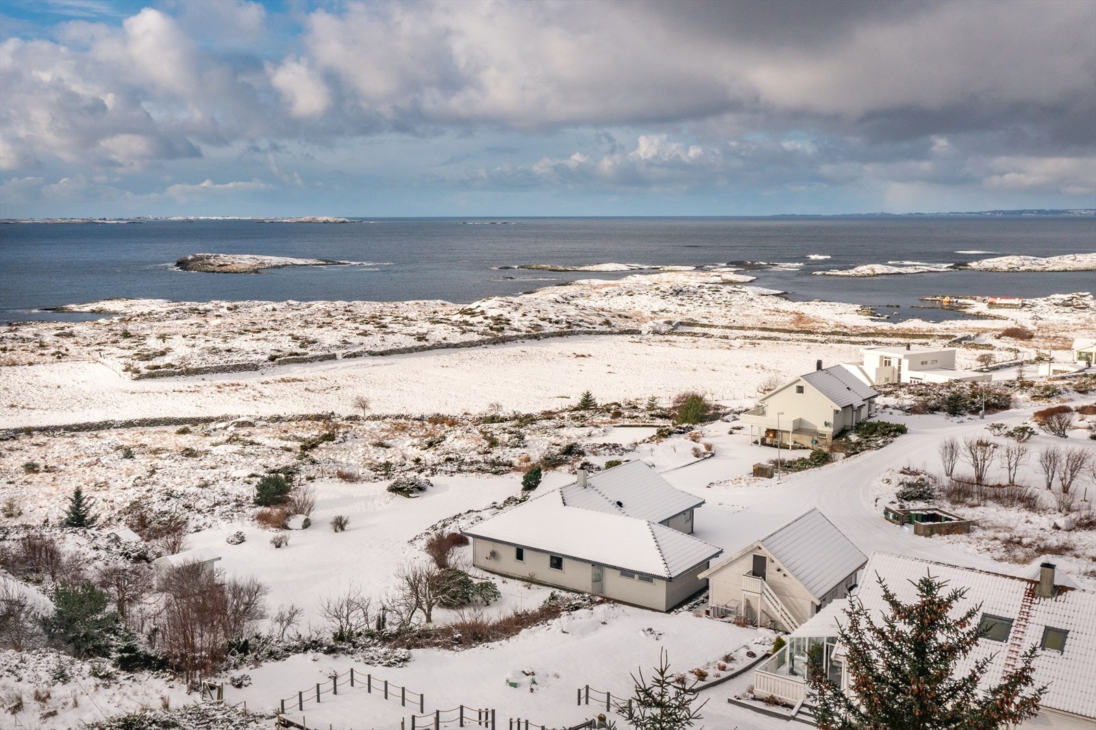 Tomt på hele 1463m2 Galleribilde