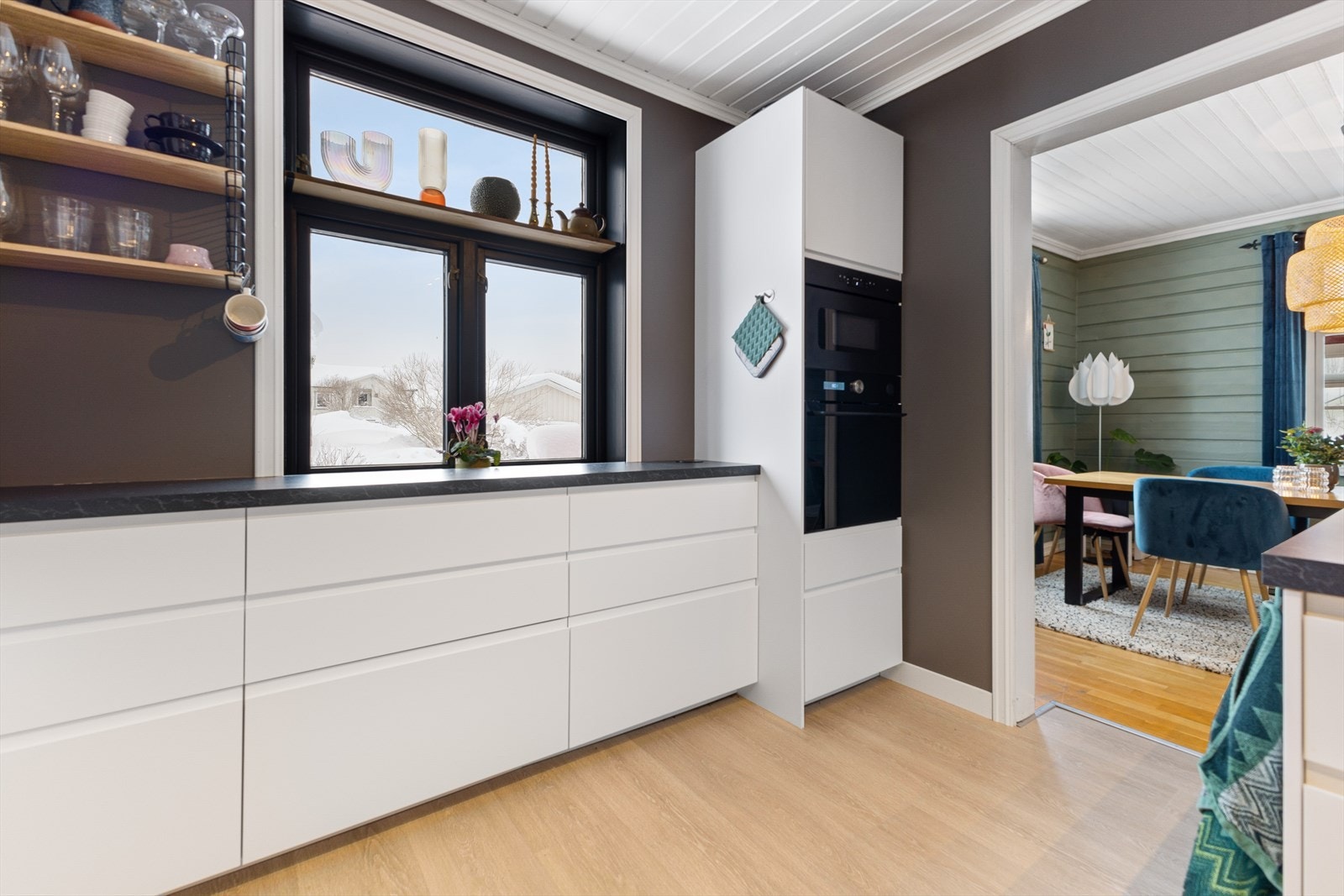 Kjøkkenet ble i 2022/23 pusset opp med ny innredning fra IKEA Galleribilde