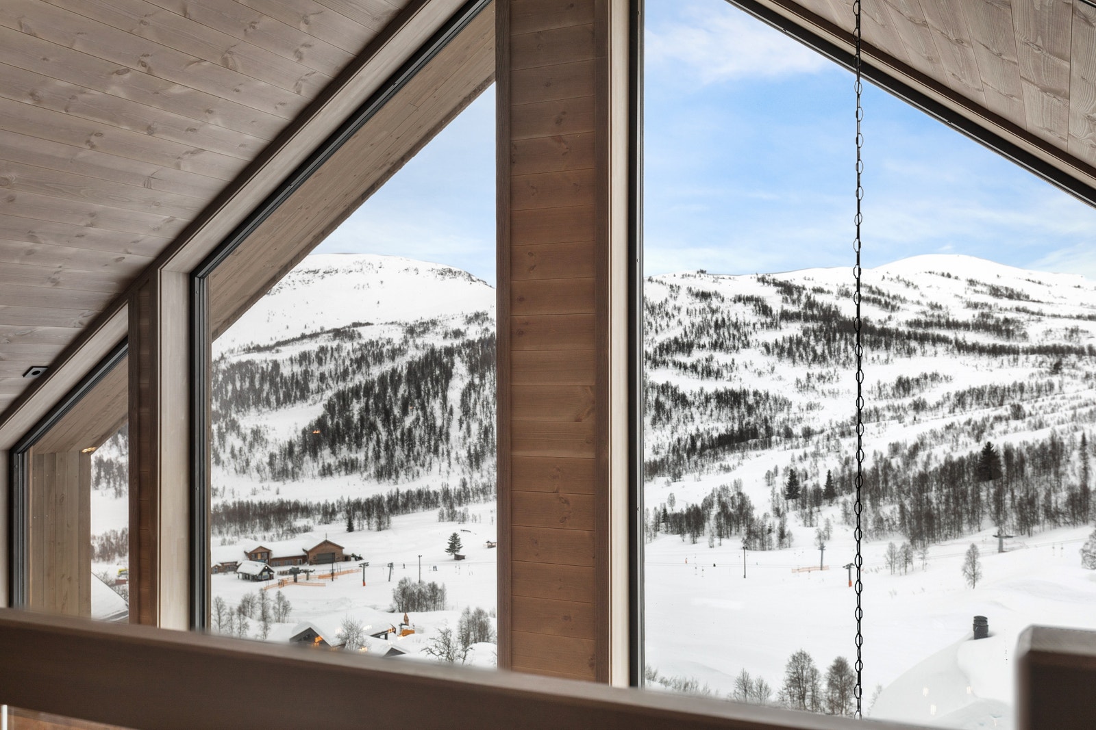 NB! dette er eit bilete frå ei oppgradert og ferdigbygd hytte. Bileta kan difor avvika på leveranse frå standard hytte. Galleribilde